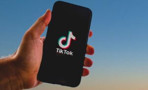 mejores herramientas de IA para TikTok 2026